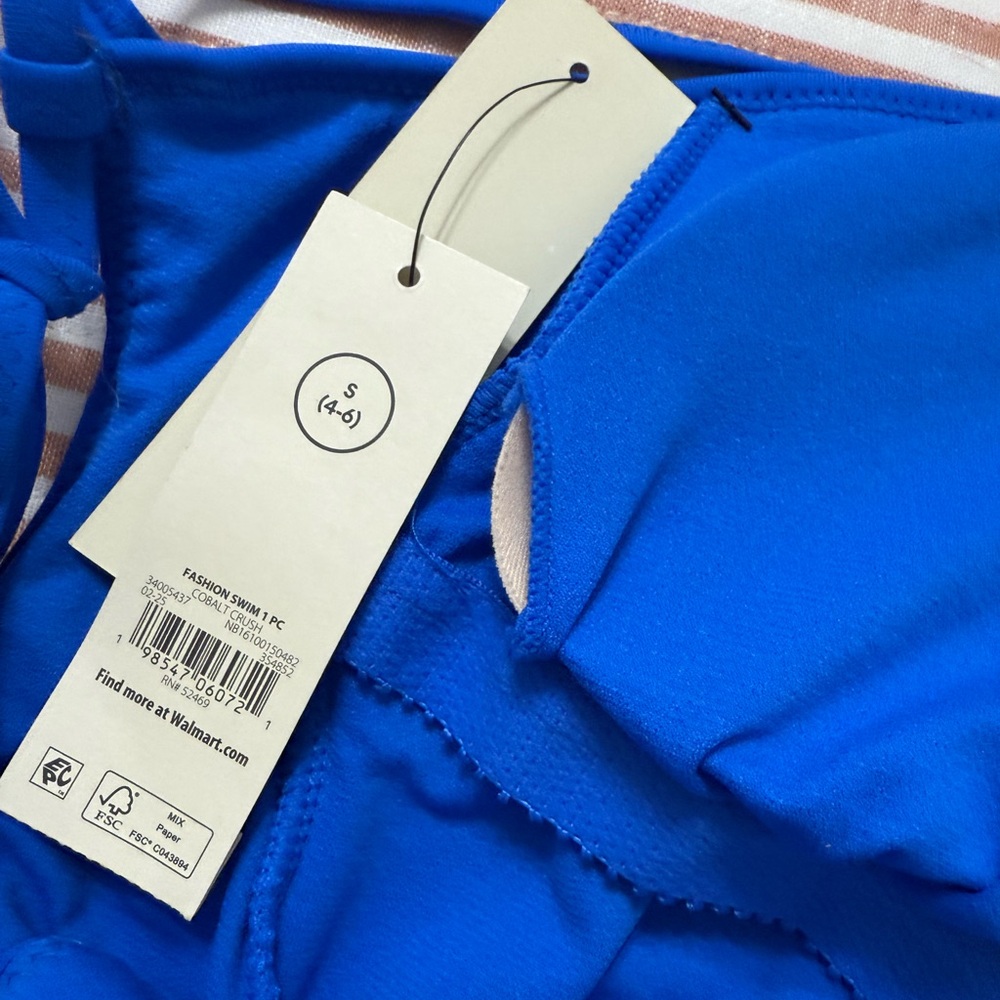 Crinkle High Leg One Piece Swimsuit No Boundaries Small 4-6 NWT Cobalt Blue - Picture 8 of 8